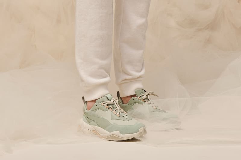 プーマ サンダー デザート クリーム スモークグリーン