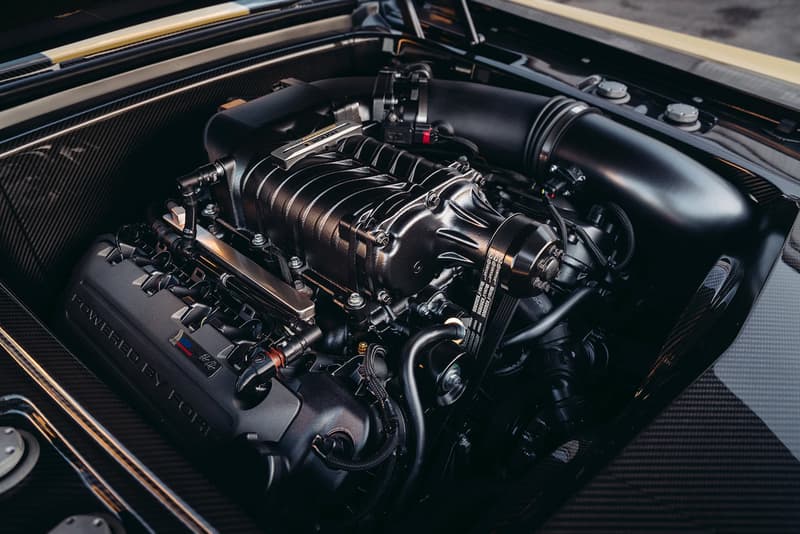 ハリウッドスターのロバート・ダウニー・Jrが購入した1970年産の Ford Mustang Boss 302 をチェック フォード クルマ 車 HYPEBEAST ハイプビースト