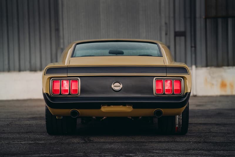 ハリウッドスターのロバート・ダウニー・Jrが購入した1970年産の Ford Mustang Boss 302 をチェック フォード クルマ 車 HYPEBEAST ハイプビースト
