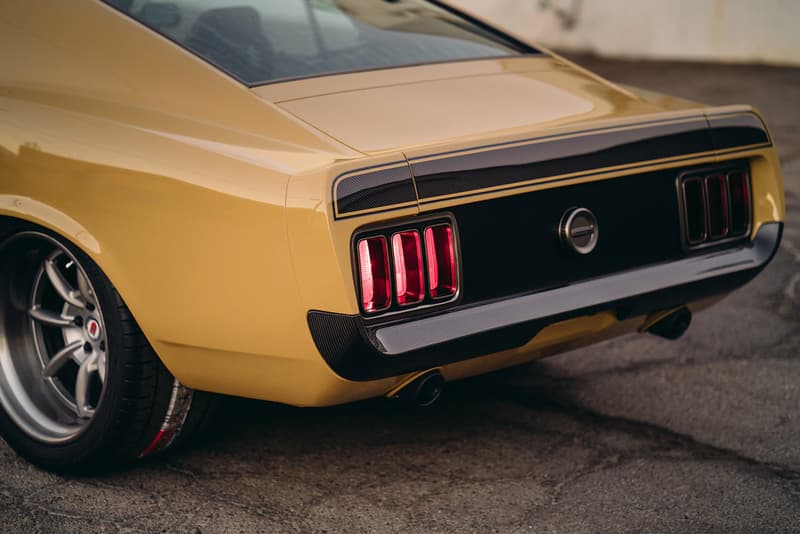 ハリウッドスターのロバート・ダウニー・Jrが購入した1970年産の Ford Mustang Boss 302 をチェック フォード クルマ 車 HYPEBEAST ハイプビースト