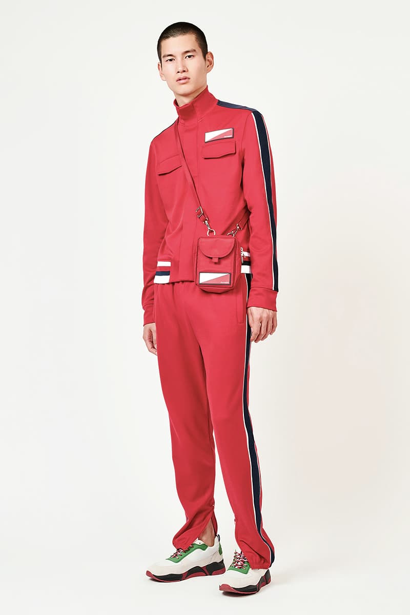 セーリング文化に敬意を表す Tommy Hilfiger 2019年春夏コレクション 古着ファンから絶大な人気を集める90年代のアーカイブに現代ストリートのエッセンスを注入