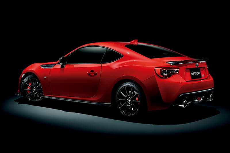 TOYOTA が 86 GR に走る喜びと上質な乗り心地を両立した “GR SPORT” を新設 藤原とうふ店号でお馴染みのAE86型のDNAを継承しつつ、気軽にスポーツドライブを楽しめるエントリーモデルが発売開始