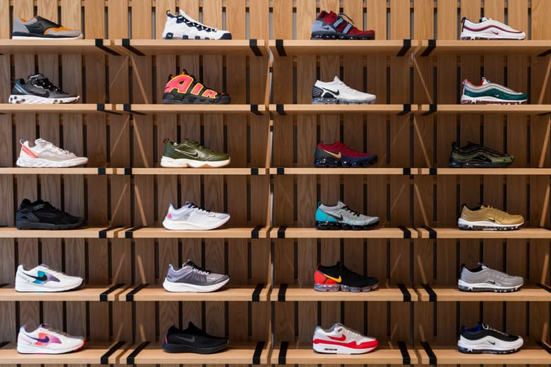 UNDEFEATED による国内最大の新店舗が原宿明治通り沿いにオープン アンディフィーテッド HYPEBEAST ハイプビースト