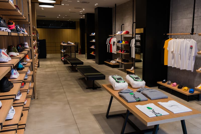 UNDEFEATED による国内最大の新店舗が原宿明治通り沿いにオープン アンディフィーテッド HYPEBEAST ハイプビースト