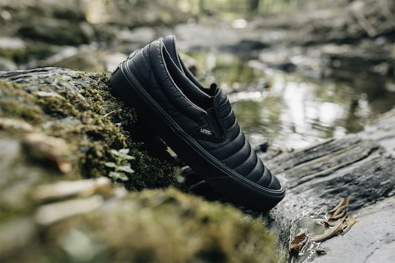 Vans が Slip-On と Authentic で構成されるキルティングパックをリリース ストリート/スケートシーンのクラシックをアウトドア仕様に仕上げる 本格的なアウトドアシーズンの到来を見越して、〈Vans（ヴァンズ）〉からSlip-OnとAuthenticの2型で構成されるキルティングパッケージが登場。前者はブラック、後者はオリーブグリーンのカラーキルトをアッパーに採用。これにより、履き心地が向上すると同時に軽量化にも成功し、ストリート/スケートシーンのクラシックに新たなイメージを付与している。価格はどちらも65ドル（約7,300円）。購入をご検討の方は、『Rock City Kicks』を含む日本配送対応の海外アカウントをチェックしてみてはいかがだろうか。  あわせて、スムースレザーとスエードで前後のパーツを切り替え、さらに左右の足でも非対称に配置した〈Engineered Garments（エンジニアド ガーメンツ）〉コラボのSlip-Onもお買い逃しのないように。