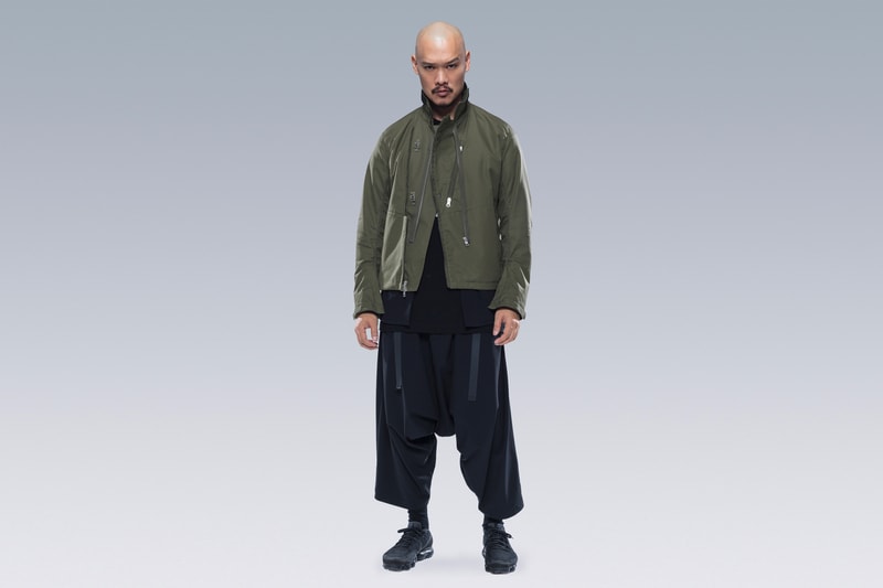 ACRONYM® よりデザイン性と実用性を兼備したテクニカルライダースジャケットが登場 テクニカルウェアの革命児が生んだ最新アウター”J68-S”をチェック NikeLab ACG Errolson Hugh エロルソン・ヒュー ACRONYM アクロニウム テクニカルライダージャケット J68-S HYPEBEAST ハイプビースト