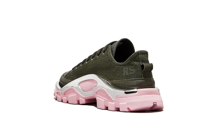 アディダス ラフシモンズ RS デトロイトランナー