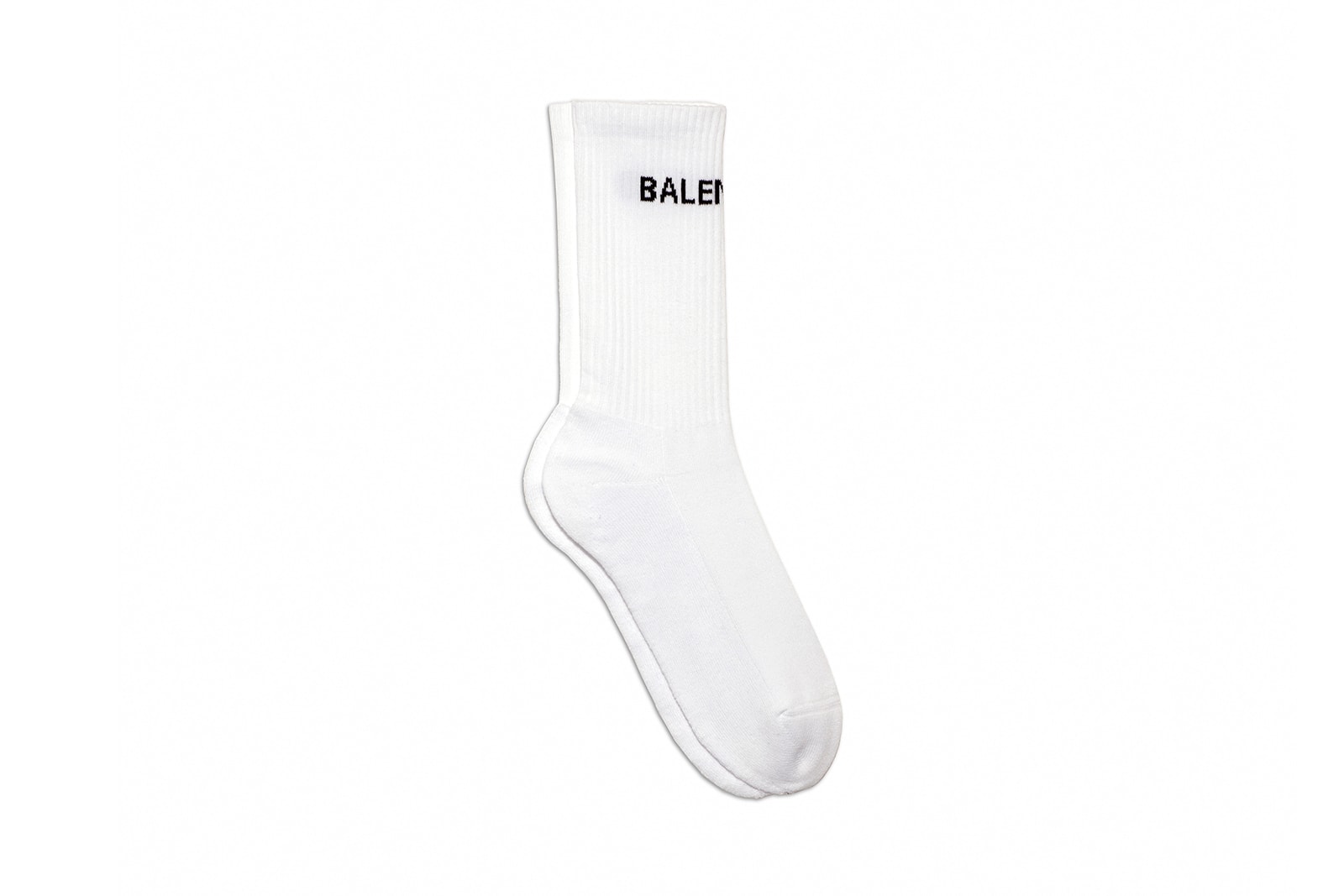 Balenciaga が Triple S の後続モデル Track の発売を祝してカプセルコレクションを発表 バレンシアガ ダッドスニーカー HYPEBEAST ハイプビースト