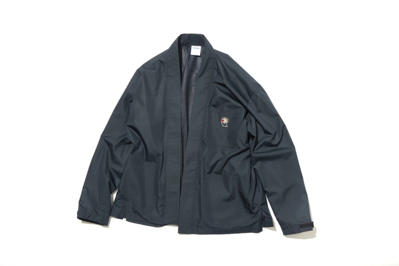 Reebok CLASSIC x BRAIN DEAD x BEAMS のトリプルコラボアイテムがリリース決定 〈BRAIN DEAD〉の定番となりつつある野良着のセットアップに加え、どこか“いなたさ”が漂うClassic Leatherも登場 『BEAMS（ビームス）』が類稀なグラフィックワークで一躍ストリートシーンのトップにまで登りつめた〈BRAIN DEAD（ブレイン デッド）〉と〈Reebok CLASSIC（リーボック クラシック）〉をパートナーに招聘したトリプルネームアイテムをリリースする。展開されるアイテムは全3型。アパレルからは〈BRAIN DEAD〉が継続的にリリースする野良着と、それと対になる9分丈のワイドシルエットパンツが登場し、通常変更することが出来ない〈Reebok CLASSIC〉のスタークレストロゴを大胆にアレンジしたコラボレーションならではのモチーフを配置。また、今回のカプセルにはClassic Leatherもラインアップされ、本作はネイビーとグリーン、レッドという特徴的なカラーにより、今までにない“いなたさ”が漂う仕上がりとなっている。  各アイテムは9月1日（土）より発売開始。価格ならびに取扱店舗については、『BEAMS』のオフィシャルサイトをチェック。  『HYPEBEAST』がお届けするその他の最新ファッションニュースは、こちらから。