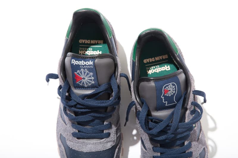 Reebok CLASSIC x BRAIN DEAD x BEAMS のトリプルコラボアイテムがリリース決定 〈BRAIN DEAD〉の定番となりつつある野良着のセットアップに加え、どこか“いなたさ”が漂うClassic Leatherも登場 『BEAMS（ビームス）』が類稀なグラフィックワークで一躍ストリートシーンのトップにまで登りつめた〈BRAIN DEAD（ブレイン デッド）〉と〈Reebok CLASSIC（リーボック クラシック）〉をパートナーに招聘したトリプルネームアイテムをリリースする。展開されるアイテムは全3型。アパレルからは〈BRAIN DEAD〉が継続的にリリースする野良着と、それと対になる9分丈のワイドシルエットパンツが登場し、通常変更することが出来ない〈Reebok CLASSIC〉のスタークレストロゴを大胆にアレンジしたコラボレーションならではのモチーフを配置。また、今回のカプセルにはClassic Leatherもラインアップされ、本作はネイビーとグリーン、レッドという特徴的なカラーにより、今までにない“いなたさ”が漂う仕上がりとなっている。  各アイテムは9月1日（土）より発売開始。価格ならびに取扱店舗については、『BEAMS』のオフィシャルサイトをチェック。  『HYPEBEAST』がお届けするその他の最新ファッションニュースは、こちらから。