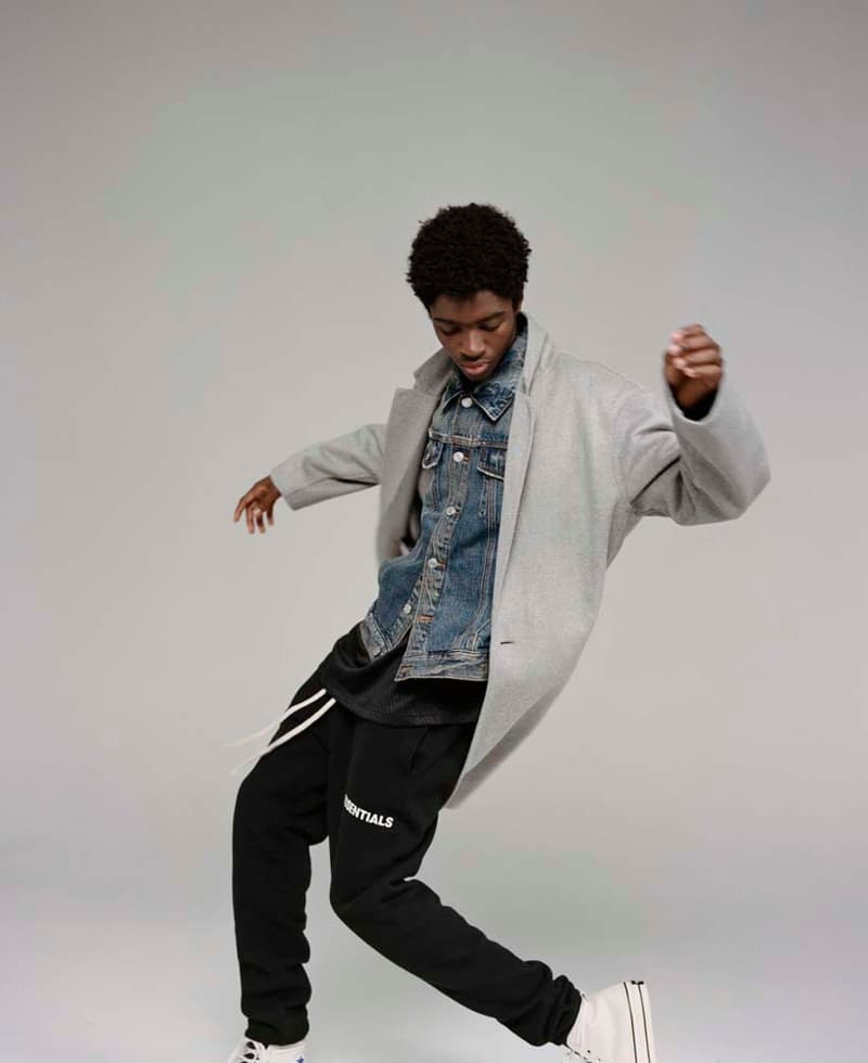 Fear of God のセカンドライン ESSENTIALS がカラフルな新作アイテムをフィーチャーした2018年秋冬ルックブックを公開 エッセンシャルズ フィア オブ ゴッド HYPEBEAST ハイプビースト