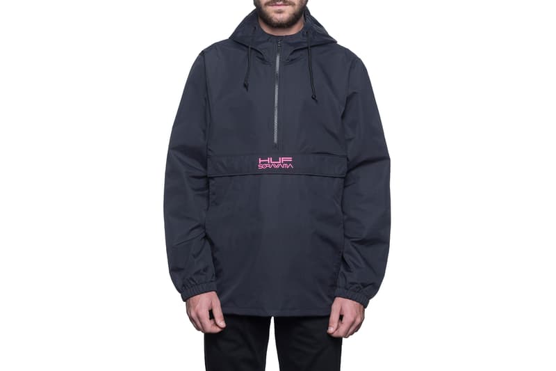 HUF x 空⼭基のコラボコレクションのアイテム一覧が解禁 〈HUF(ハフ)〉がセクシーロボットのイラストレーションで世界的に知られるエアブラシ技法のパイオニア、空⼭基をパートナーに招聘し、コラボコレクションを制作。そして、『HYPEBEAST』の元に、注目のダブルネームのアイテム一覧が到着した。 本コレクションでは、空⼭氏の象徴であるレトロなピンナップ・ガールを彷彿とさせる⾊気と未来的バイオメカニック・ファンタジーの世界を融合させたエロティックな⼥性型ロボットのグラフィックをフィーチャーし、バックプリント入りのアノラック、両袖プリントのL/S Tシャツ、各種Tシャツなど計6型を展開。どれも買い逃し厳禁ではあるが、筆者としては〈HUF〉のトリプルトライアングルの中央にクローム質感の⼥性像を乗せたタイダイのTシャツをプッシュしたい。 “HUF x SORAYAMA”コレクションは、8月8日(水)より〈HUF〉の国内各店舗ならびにオンラインストアにて発売開始。ラインアップは上のフォトギャラリーからご確認を。 あわせて、東京のカウンターカルチャーに敬意を表した〈HUF〉の2018年秋コレクション“The Last Resort”もチェックしてみてはいかがだろうか。