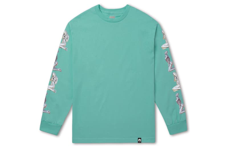 HUF x 空⼭基のコラボコレクションのアイテム一覧が解禁 〈HUF(ハフ)〉がセクシーロボットのイラストレーションで世界的に知られるエアブラシ技法のパイオニア、空⼭基をパートナーに招聘し、コラボコレクションを制作。そして、『HYPEBEAST』の元に、注目のダブルネームのアイテム一覧が到着した。 本コレクションでは、空⼭氏の象徴であるレトロなピンナップ・ガールを彷彿とさせる⾊気と未来的バイオメカニック・ファンタジーの世界を融合させたエロティックな⼥性型ロボットのグラフィックをフィーチャーし、バックプリント入りのアノラック、両袖プリントのL/S Tシャツ、各種Tシャツなど計6型を展開。どれも買い逃し厳禁ではあるが、筆者としては〈HUF〉のトリプルトライアングルの中央にクローム質感の⼥性像を乗せたタイダイのTシャツをプッシュしたい。 “HUF x SORAYAMA”コレクションは、8月8日(水)より〈HUF〉の国内各店舗ならびにオンラインストアにて発売開始。ラインアップは上のフォトギャラリーからご確認を。 あわせて、東京のカウンターカルチャーに敬意を表した〈HUF〉の2018年秋コレクション“The Last Resort”もチェックしてみてはいかがだろうか。