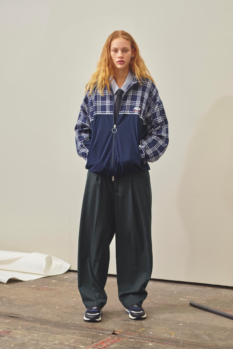 シャツやチェックパンツを活かした  monkey time のフレッシュなミックススタイル