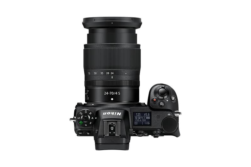 Nikon がカメラの限界値を押し上げる驚愕の新型フルサイズミラーレス “Z” シリーズを発表 極めて明るいレンズやかつてなかった焦点距離のレンズなど、レンズの設計自由度を格段に高める新時代の光学性能“Z マウントシステム”がベールを脱ぐ 「Canon（キャノン）」とカメラ産業の二大巨頭を分け合う「Nikon（ニコン）」が衝撃の新作フルサイズミラーレスカメラ、“Z”シリーズを発表した。画づくりのノウハウからボディーの堅牢性、操作性に至るまで、随所に「Nikon」が長年にわたって蓄積してきた豊かな経験が活かされ、小型ボディーでありながら、非常に幅広いシーンで最高の映像体験を提供する本シリーズは、同社史上最高となる4575万画素の高画素モデル“Z7”と、高感度性能にも優れたオールラウンドモデル“Z6”の2機種を展開する。両モデルで特筆すべきは、これまでのF仕様を凌駕する“Z マウントシステム”だ。内径55mm、フランジバック16mm、この新しいマウントは光学性能を新たな次元へと引き上げ、レンズの設計自由度は格段に高まり、明るさ、解像度、ピント精度などをこれまで以上に追求した新たなレンズが生まれ、極めて明るいレンズ、かつてなかった焦点距離のレンズ、独自の描写特性を備えたレンズなど、個性豊かなレンズも実現可能になるという。つまり、Fとの互換性はないわけだが、マウントアダプターを装備することで、ZボディでもFレンズが使用できるようだ。  気になる発売時期は“Z7”が9月上旬、“Z6”が11月下旬となり、本体価格は前者が437,400円、後者が272,700円（どちらも税込）。その他の特徴や機能性に関する詳細は、「Nikon」の公式サイトをチェックしてみてほしい。