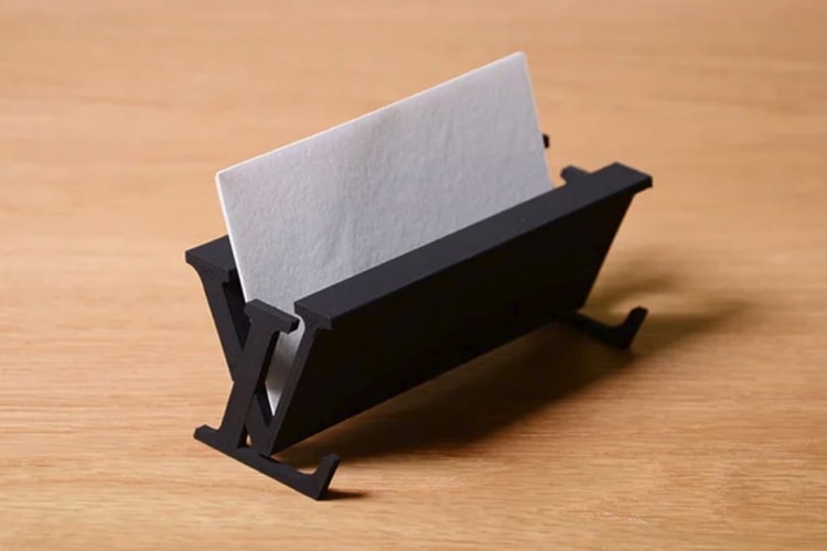 有名な企業ロゴをサンプリングした日本人デザイナーの小洒落たホームグッズ