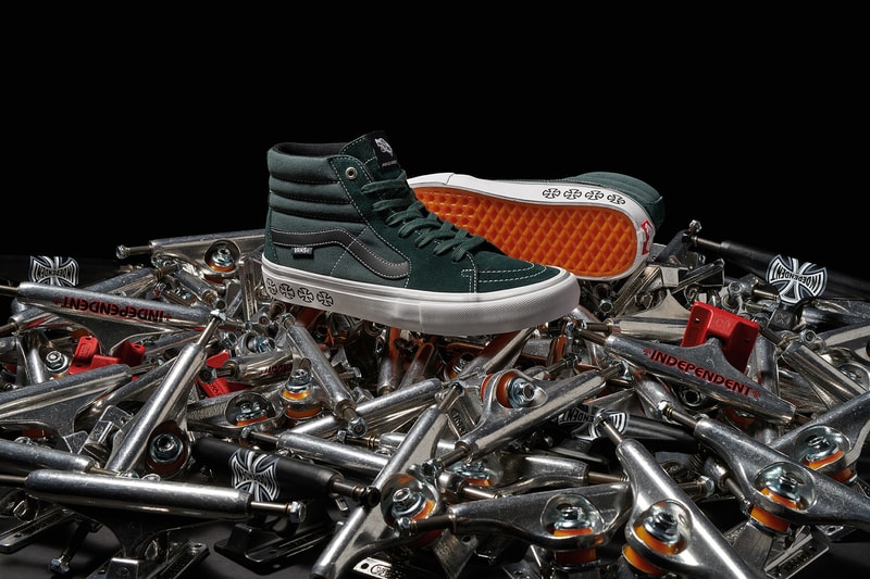 スケート界の古豪 Independent x Vans による2018年秋冬コラボコレクションが登場 名実ともに偉大な両者が今最もヘッズに刺さるアパレル＆フットウェアを提案 Supreme シュプリーム Fucking Awesome ファッキング オウサム Independent インディペンデント Vans ヴァンズ Sk8-Hi Tony Trujillo トニー・トルフィーヨ TNT Advanced Prototype フーディ オーバーオール ロングスリーブTシャツ vans.com HYPEBEAST ハイプビースト