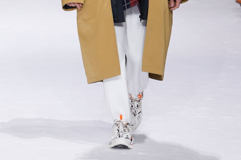 Balenciaga より注目の新作スニーカー Track が遂に日本上陸 バレンシアガ トラック ダッドシューズ ハイプビースト HYPEBEAST