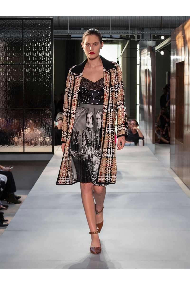 Burberry がリカルド・ティッシのデビューとなる2019年春夏ランウェイを開催 バーバリー ハイプビースト HYPEBEAST Riccardo Tisci
