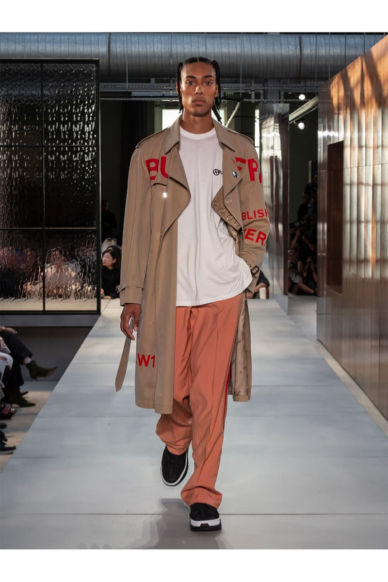 Burberry がリカルド・ティッシのデビューとなる2019年春夏ランウェイを開催 バーバリー ハイプビースト HYPEBEAST Riccardo Tisci