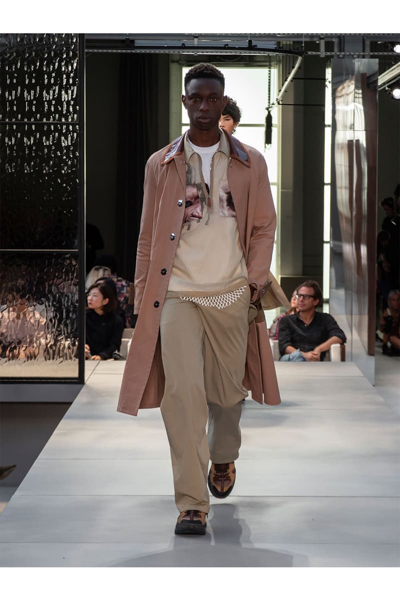 Burberry がリカルド・ティッシのデビューとなる2019年春夏ランウェイを開催 バーバリー ハイプビースト HYPEBEAST Riccardo Tisci