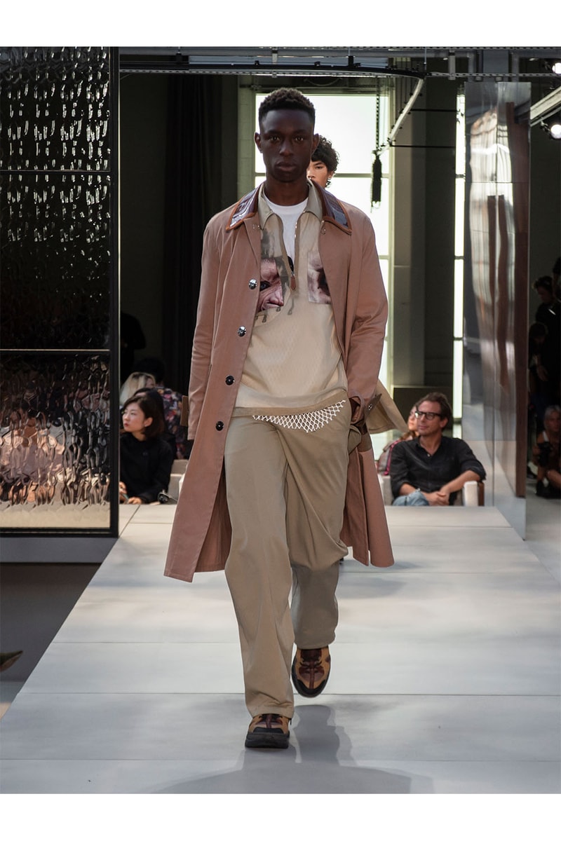 Burberry がリカルド・ティッシのデビューとなる2019年春夏ランウェイを開催 バーバリー ハイプビースト HYPEBEAST Riccardo Tisci