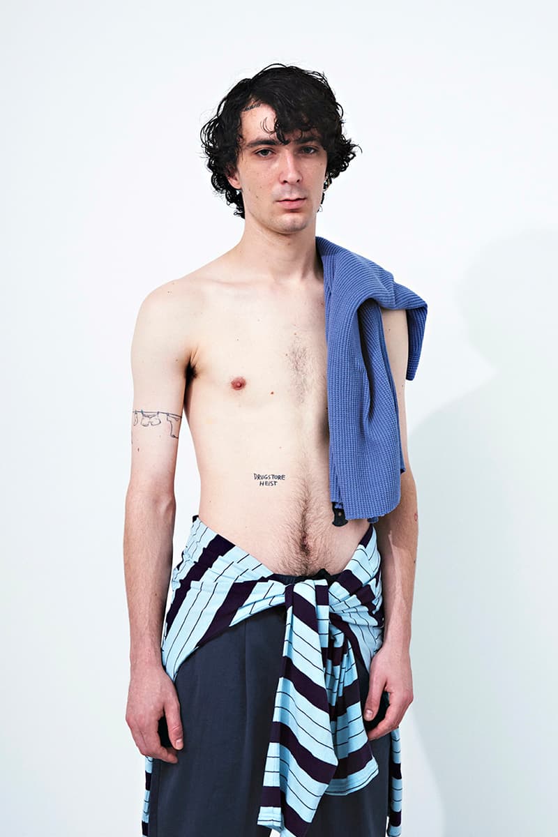 ミニマリスティックなカジュアルスタイルで構成した COVERCHORD 2018年秋冬エディトリアル シルエット、丈感、色合い、ジャンルなど様々な遊びが垣間見える秋冬スタイルのお手本ルックをチェック vendar ベンダー COVERCHORD カバーコード WACKO MARIA ワコ マリア nonnative ノンネイティブ Aries アリーズ Engineered Garments エンジニアード ガーメンツ N.HOOLYWOOD エヌ.ハリウッド Nike ナイキ adidas アディダス HYPEBEAST ハイプビースト