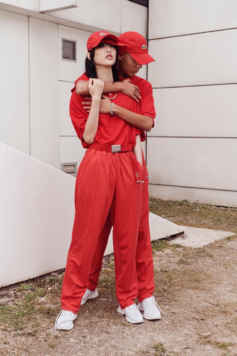 創業当時から変わらないブランドDNAとタイムレスなエッセンスを注いだ Lacoste 2019年春夏コレクション XXLのポロシャツ、ハイテクジャージー素材のショーツ、ロング丈のプリーツスカート、ジャンダーレスに楽しめる”新スタイル”を提案 HYPEBEAST ハイプビースト