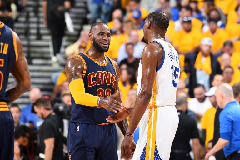 NBA の二大スター LeBron James と Kevin Durant がまさかのラップユニットを結成? レブロン デュラント ハイプビースト HYPEBEAST