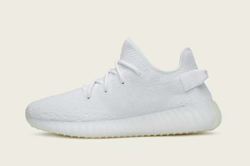YEEZY BOOST 350 V2 “Triple White” リストック ホワイト トリプルホワイト オール 日本 国内 再販売 adidas kanye west カニエ ウェスト HYPEBEAST ハイプビースト