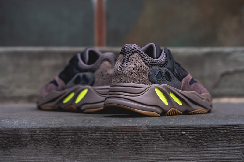 yeezy boost 700 mauve アディダス カニエ・ウェスト adidas  closer look 2018 october footwear kanye west yeezy supply HYPEBEAST