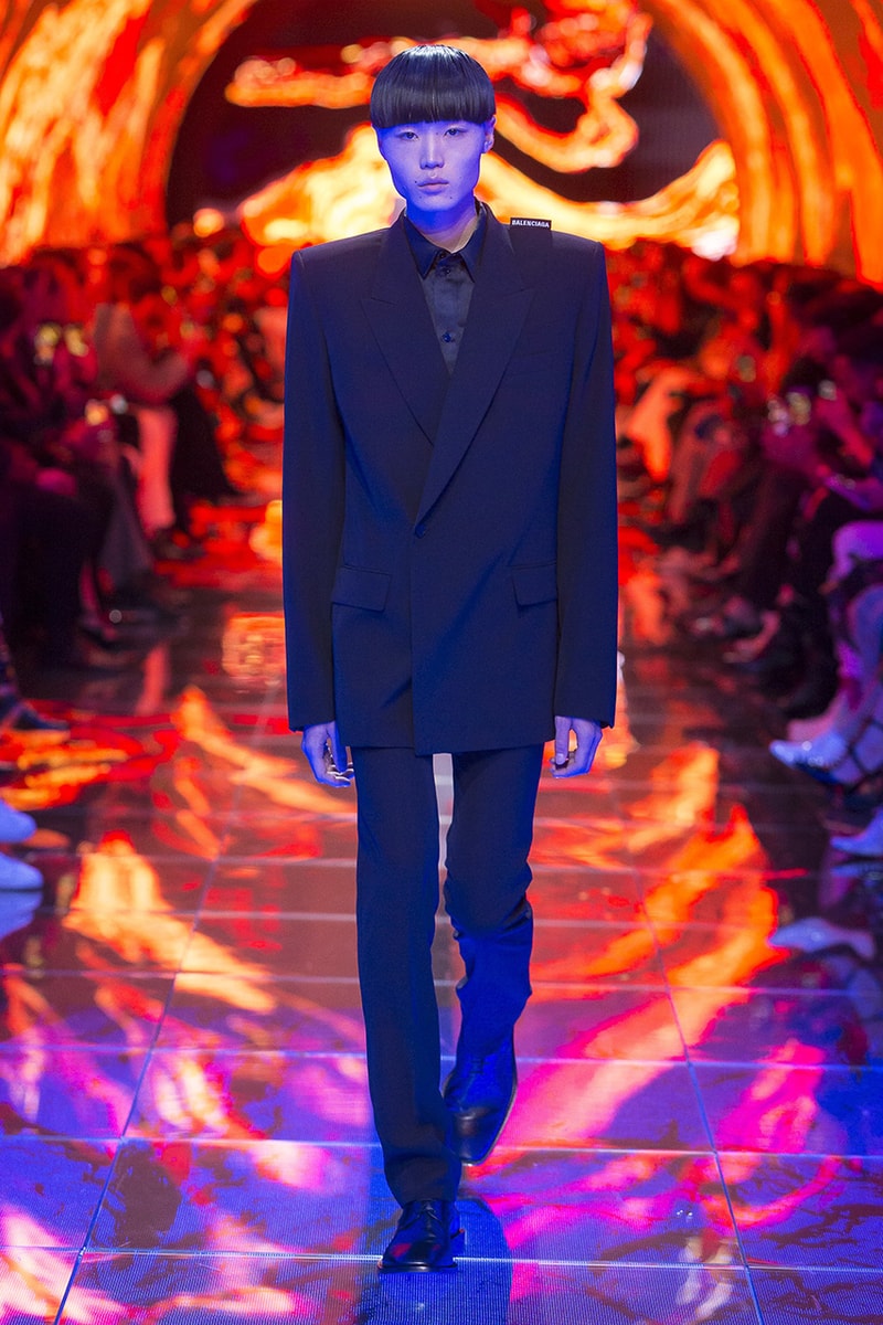 balenciaga runway spring 2019 collection paris fashion week men women demna gvasalia suit shoulder sneaker track dress logo HYPEBEAST