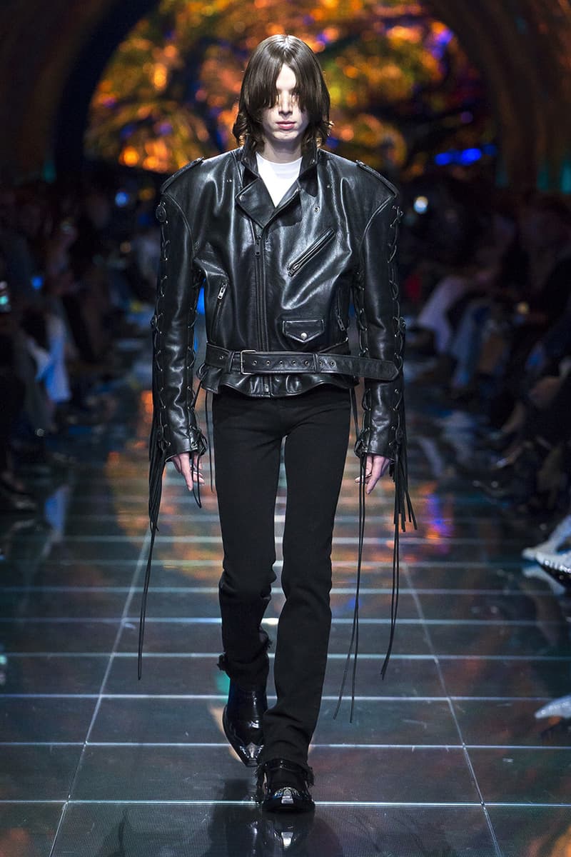 balenciaga runway spring 2019 collection paris fashion week men women demna gvasalia suit shoulder sneaker track dress logo HYPEBEAST