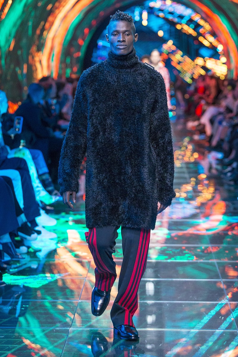 balenciaga runway spring 2019 collection paris fashion week men women demna gvasalia suit shoulder sneaker track dress logo HYPEBEAST