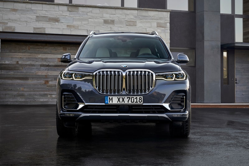 BMW SUV X7 車 最大 四駆 クルマ 