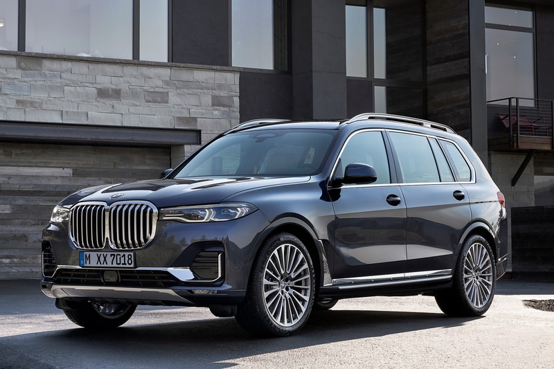BMW SUV X7 車 最大 四駆 クルマ 