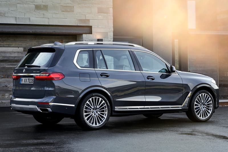 BMW SUV X7 車 最大 四駆 クルマ