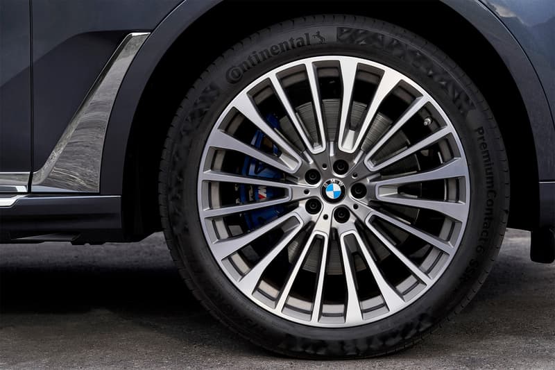 BMW SUV X7 車 最大 四駆 クルマ