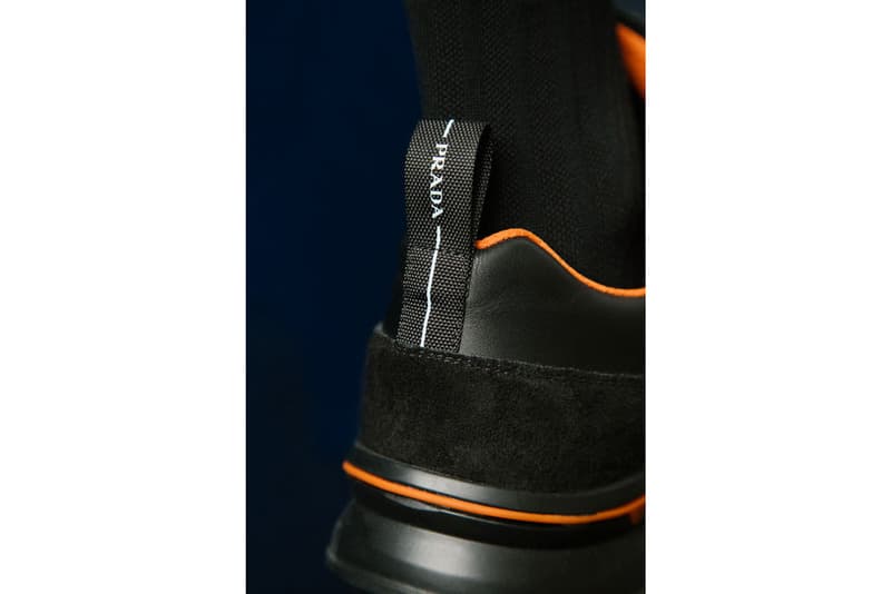 スポーツとモードの両要素を掛け合わせた Prada の最新スニーカー “Mechano” にフォーカス Cloudbustの系譜を継ぐ新モデルはトレンド真っ盛りのダッドスニーカー風の顔立ちと個性豊かなカラバリが魅力 Prada Linea Rossa プラダ リネア・ロッサ Prada Cloudbust クラウドバスト Mechano メカノ ストラップデザイン ビビッドカラー スポーツ モード ブラック アクアマリン シルバー グリーン ブラック マンダリンオレンジ 102,600円 HYPEBEAST ハイプビースト