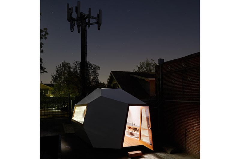 建築 現代建築 Lighthouse Knowhow Shop デザイン 土台 直角 環境 プレハブ 