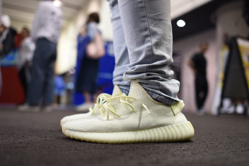 atmos con アトモス スニーカー ナイキ Nike アディダス adidas オフホワイト Off-White プーマ PUMA リーボック Reebok ミズノ MIZUNO コラボ