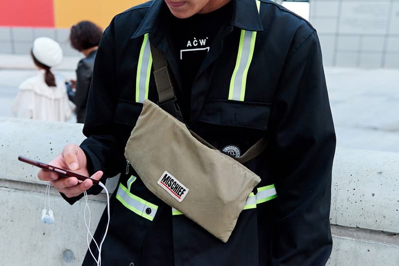 Seoul Fashion Week Spring/Summer 2019 Street-Style Part 1 Prada Raf Simons Joy Division Custom Denim Alyx Accessories Balenciaga A-COLD-WALL* ACW Undercover Chanel Thrasher Supreme Off-White x Nike "Spooky Pack" Blazer HYPEBEAST