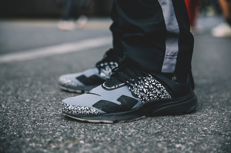 ストリートスナップ 上海 Supreme シュプリーム バレンシアガ balenciaga PRADA プラダ コンバース Converse スニーカー hypebeast shanghai fashion week street style snaps runway spring summer 2019 china HYPEBEAST