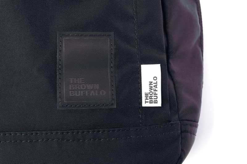 The Brown Buffalo より隠れた機能美で魅了する定番モデル “Conceal Pack” がリリース ミニマルかつ屈強な面構えのオンオフ兼用バックパックが遂にドロップ HYPEBEAST ハイプビースト