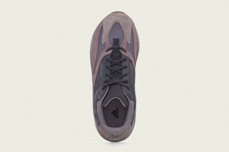 YEEZY BOOST 700 “Mauve” いーじー アディダス カニエ・ウェスト イージーブースト 発売 モーブ
