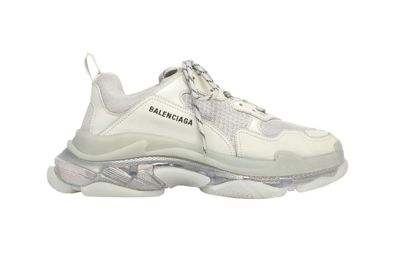 バレンシアガ トリプルエス Balenciaga Triple S スニーカー 黒 白 ブラック ホワイト クリア　チャンキースニーカー　ダッドシューズ　Balenciaga Triple S Clear Sole Sneakers