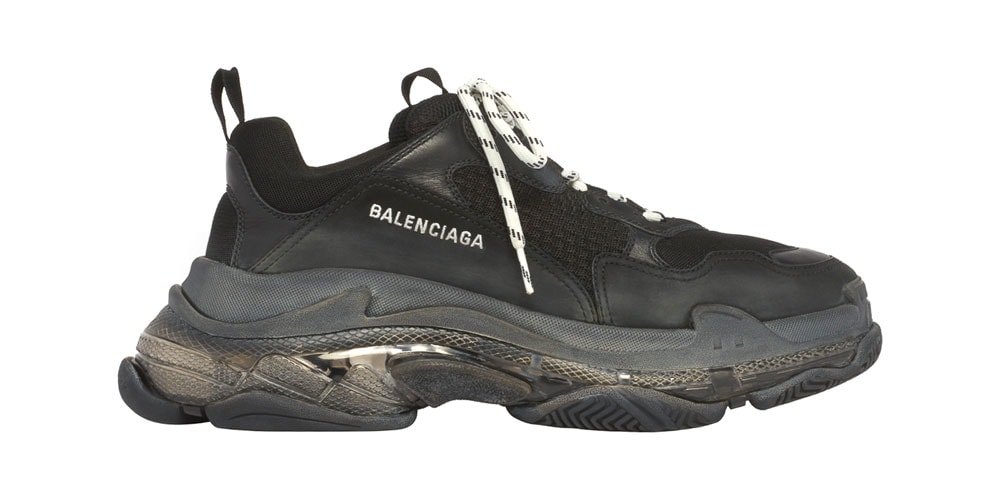 Balenciagaよりクリアのエアユニットを搭載した最新Triple Sが登場 