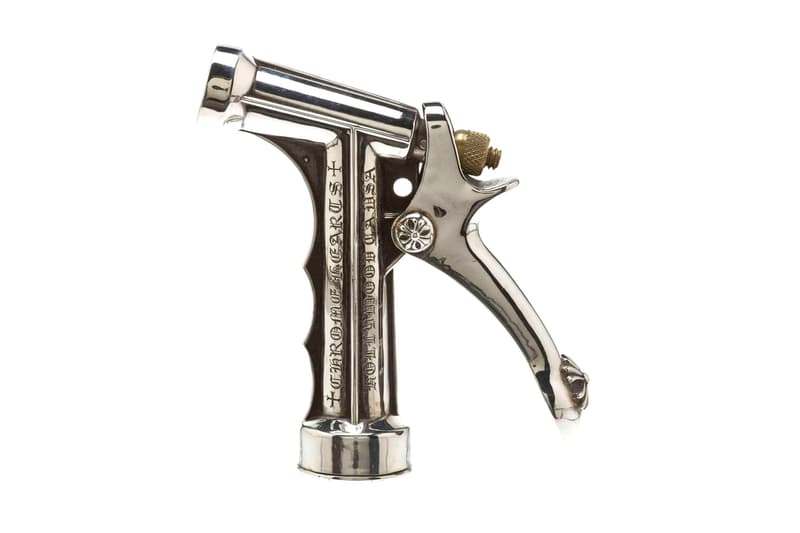 クロムハーツ シルバー ゴールド アクセサリー ホリデーコレクション Chrome Hearts holiday 2018 walker vespa necklace hat bucket leather silver cross towel blanket rug stool tumbler cup mug hose bear dinosaur push pin dice shearling sex records collection gift christmas basketball hoop handcuffs