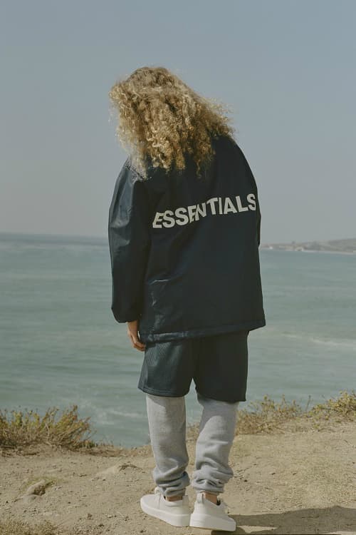Fear of God  ESSENTIALS フィア オブ ゴッド エッセンシャルズ 冬シーズン 最新 ルック ブック ビジュアル