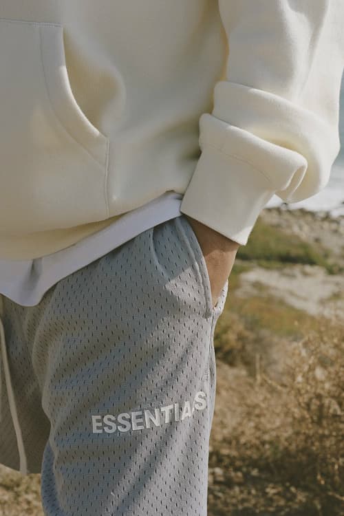 Fear of God ESSENTIALS フィア オブ ゴッド エッセンシャルズ 冬シーズン 最新 ルック ブック ビジュアル
